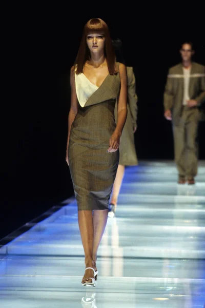 Look 9